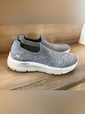 Skechers Women's GO WALK Flex - Cali Sunset Comfort GRAY / Size 8